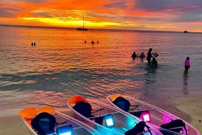 Clear Kayaking in Tobago - What the clear kayak lets you see