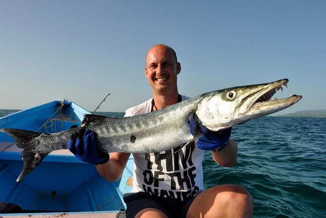 Fun Fishing Tour (Snacks & Light Refreshments Offered) - Small details that improve the day