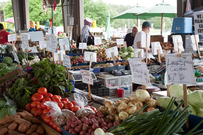 Mini Island Tour of Trinidad - Temple in the Sea and the Cremation Site