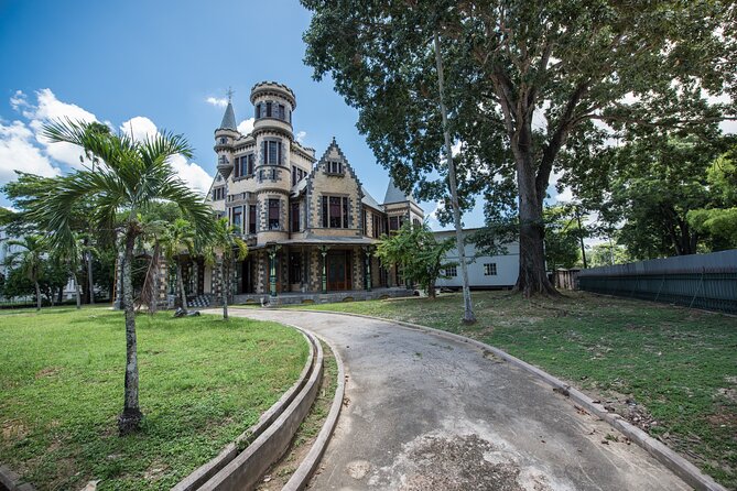 Port of Spain City Tour - Abercromby Street, the Red House, and Woodford Square