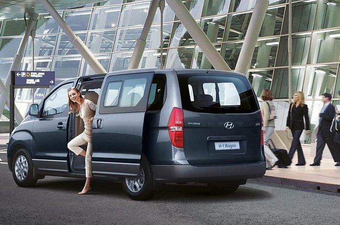 Private Transfer from Piarco Airport to San Fernando - What the rating tells you, and what it does not