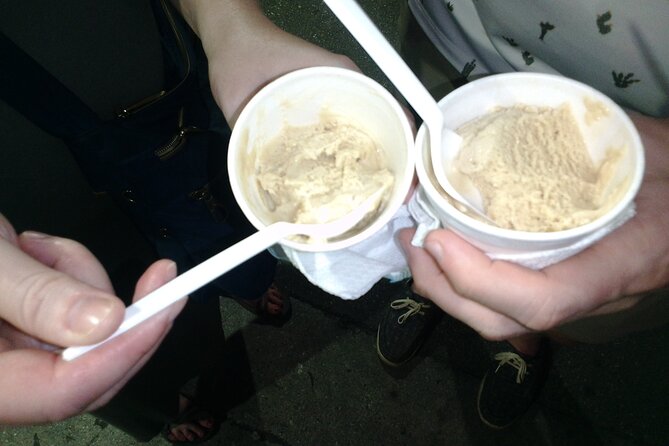 Street Food and a Taste of Trinidad Night life - Guides, group size, and the pace of the evening