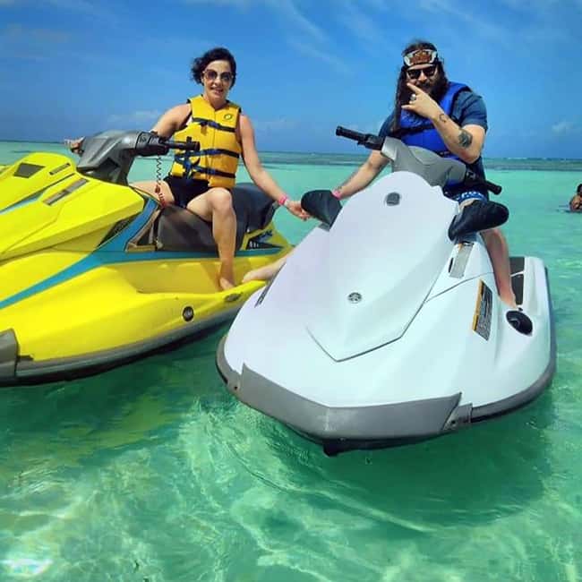 Tobago: Jet Ski Rental for 2 People - Packing for the beach and water