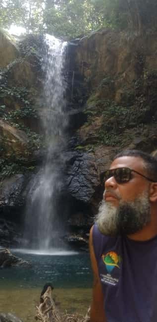 Trinidad: Avocat Waterfall and Maracas Bay Beach Tour - Maracas Bay and the case for bake and shark