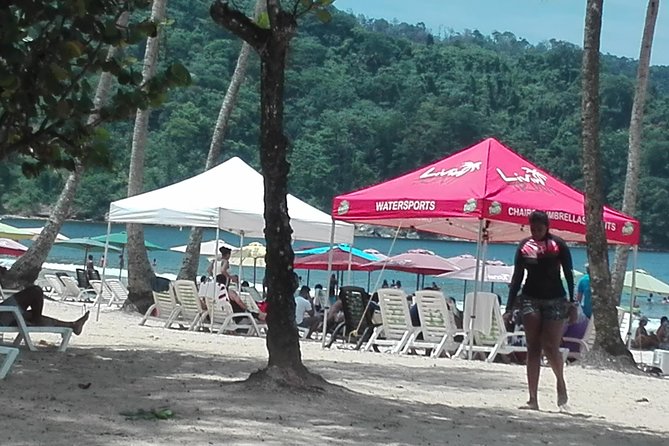 Trinidad City Highlights and Beach experience - Maracas Bay: swim, sit, and eat